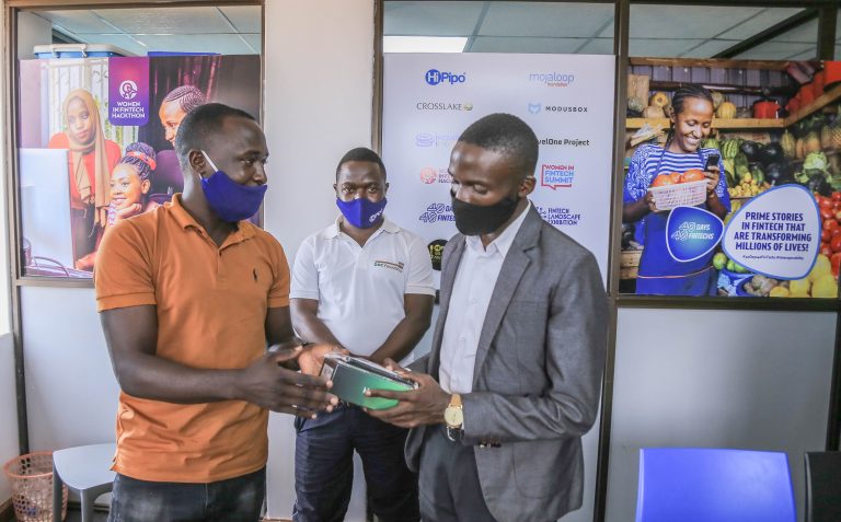 Lord Mayor Aspirant Kawooya Innocent boosts Katumba’s presidential bid with state-of-the-art digital gadgets
